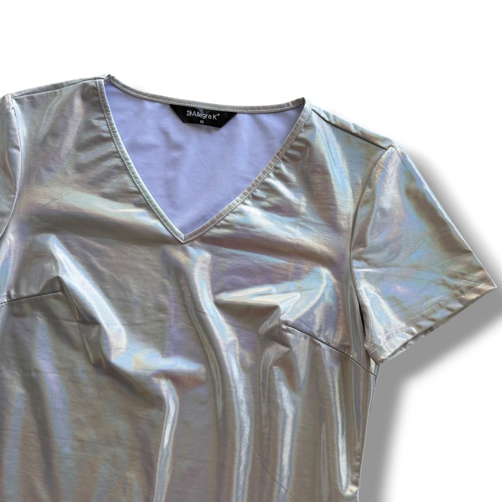 Allegra K Women XS Silver Holographic Metallic VNeck Short Sleeve Top Party Club